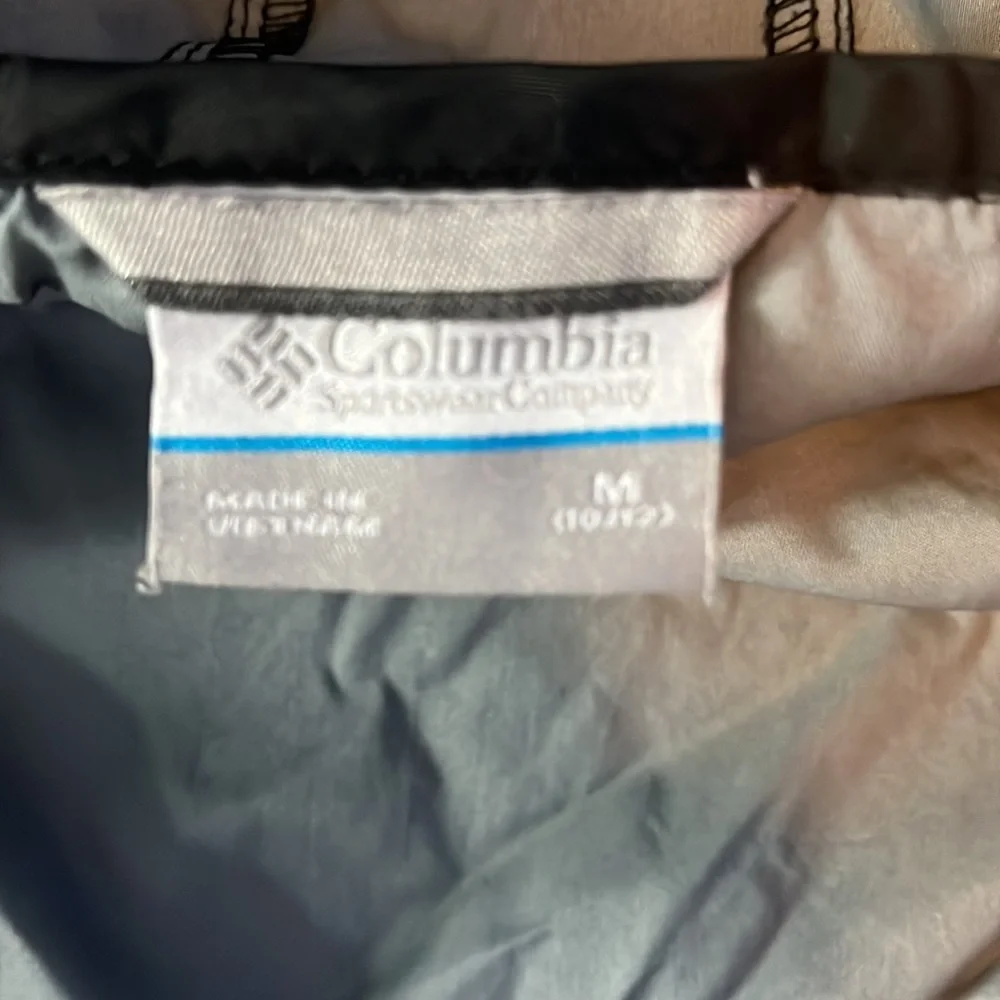 Columbia rain jacket - Picture 4 of 5